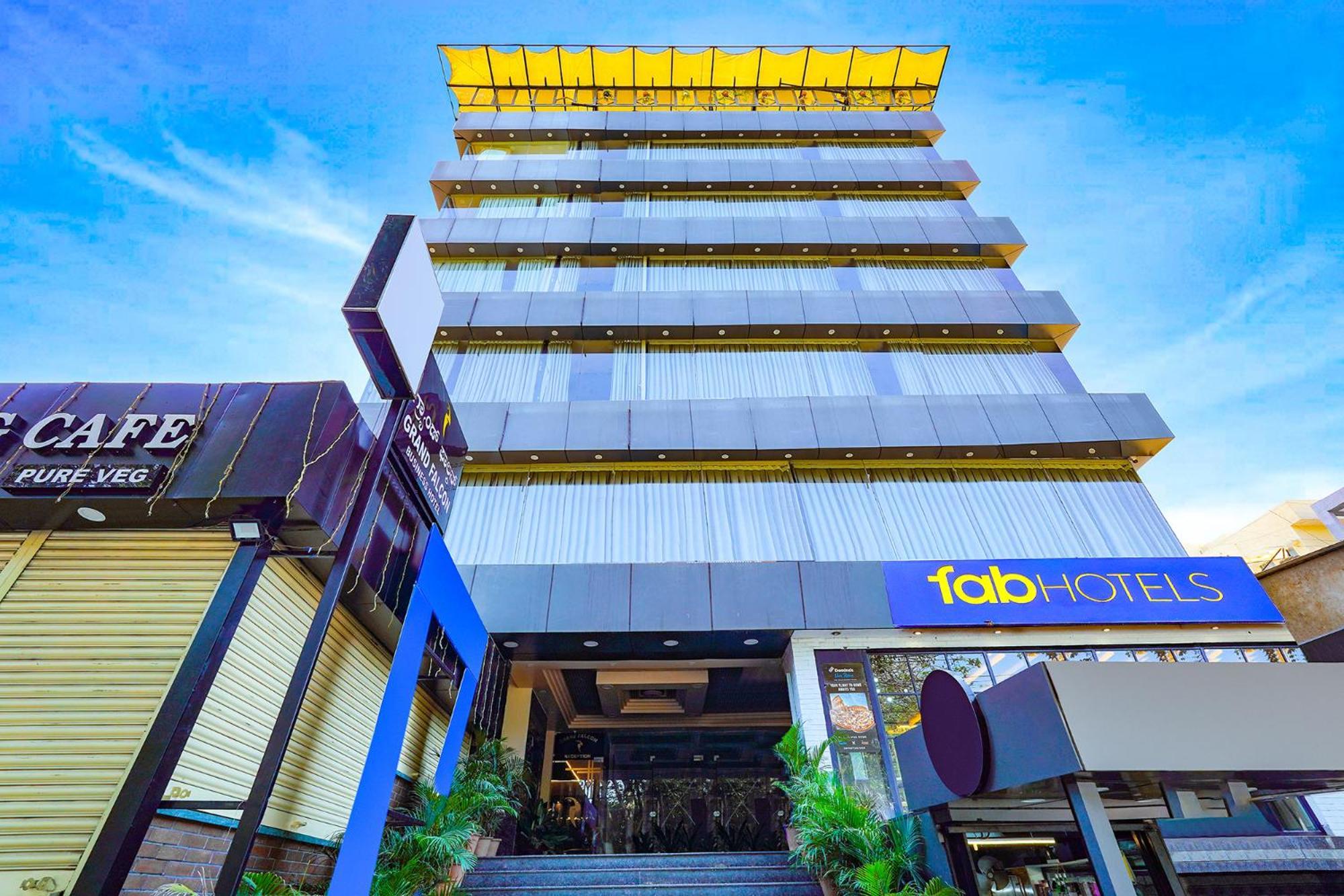 Fabhotel Grand Falcon Bangalore Exterior foto
